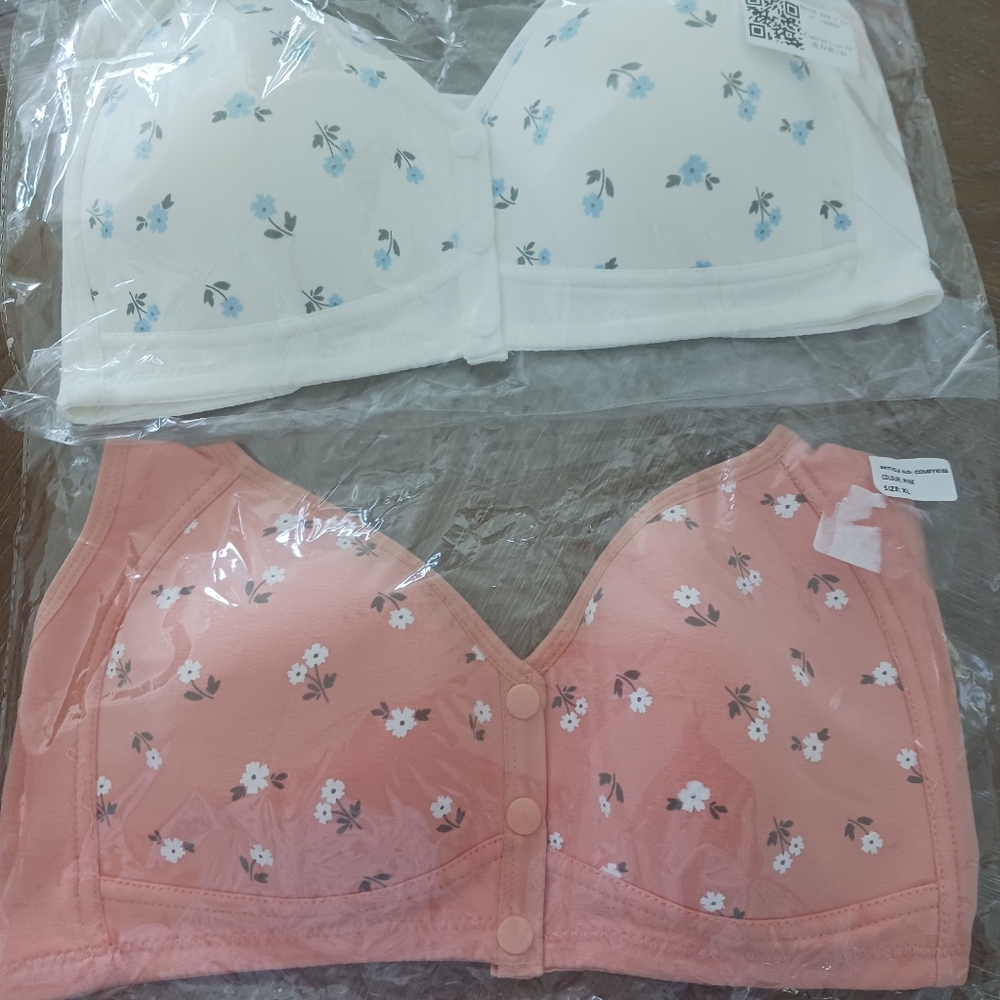 Lot of 4 Bras Yellow black White pink